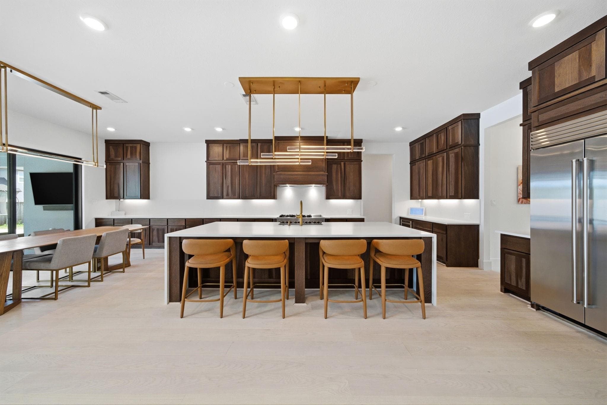 4906 Lagos Lagoon Ct