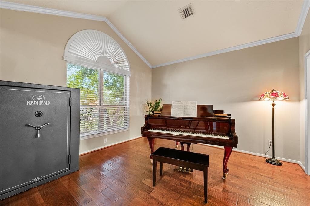 Gallery image 3