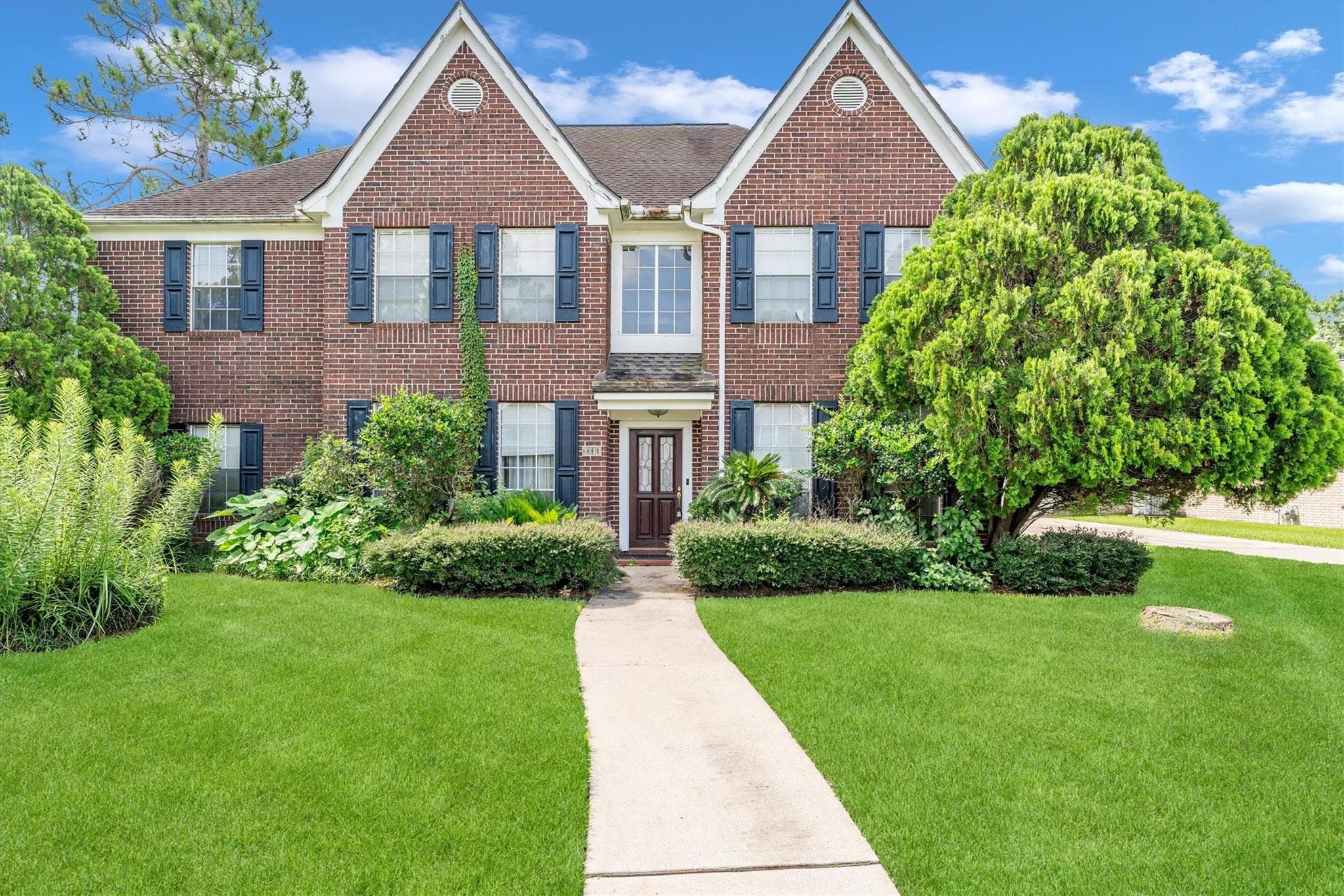 3310 Cumberland Dr