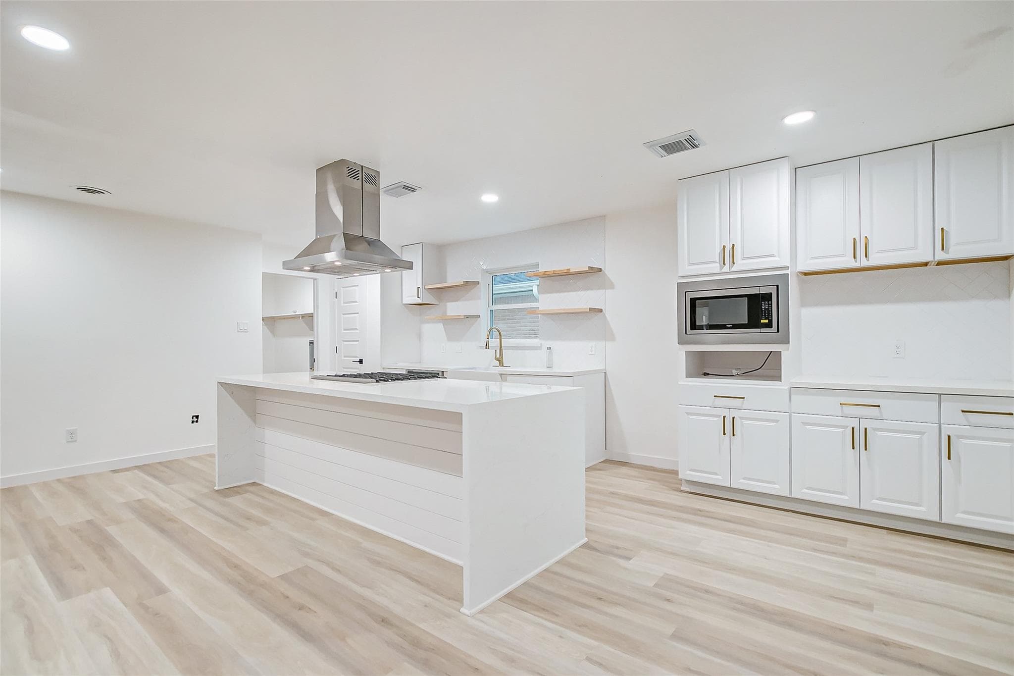 7226 Troulon Dr