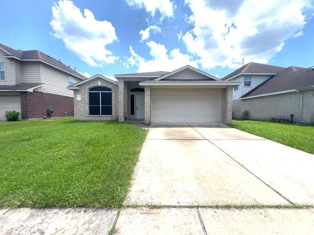 810 Chance Ln