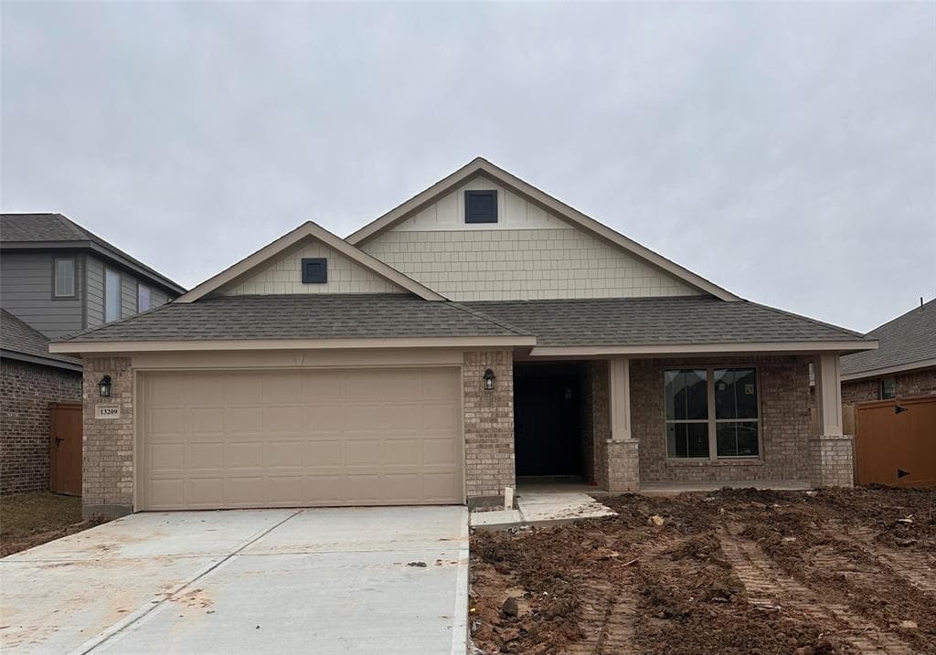 13401 Diamond Reef Ln