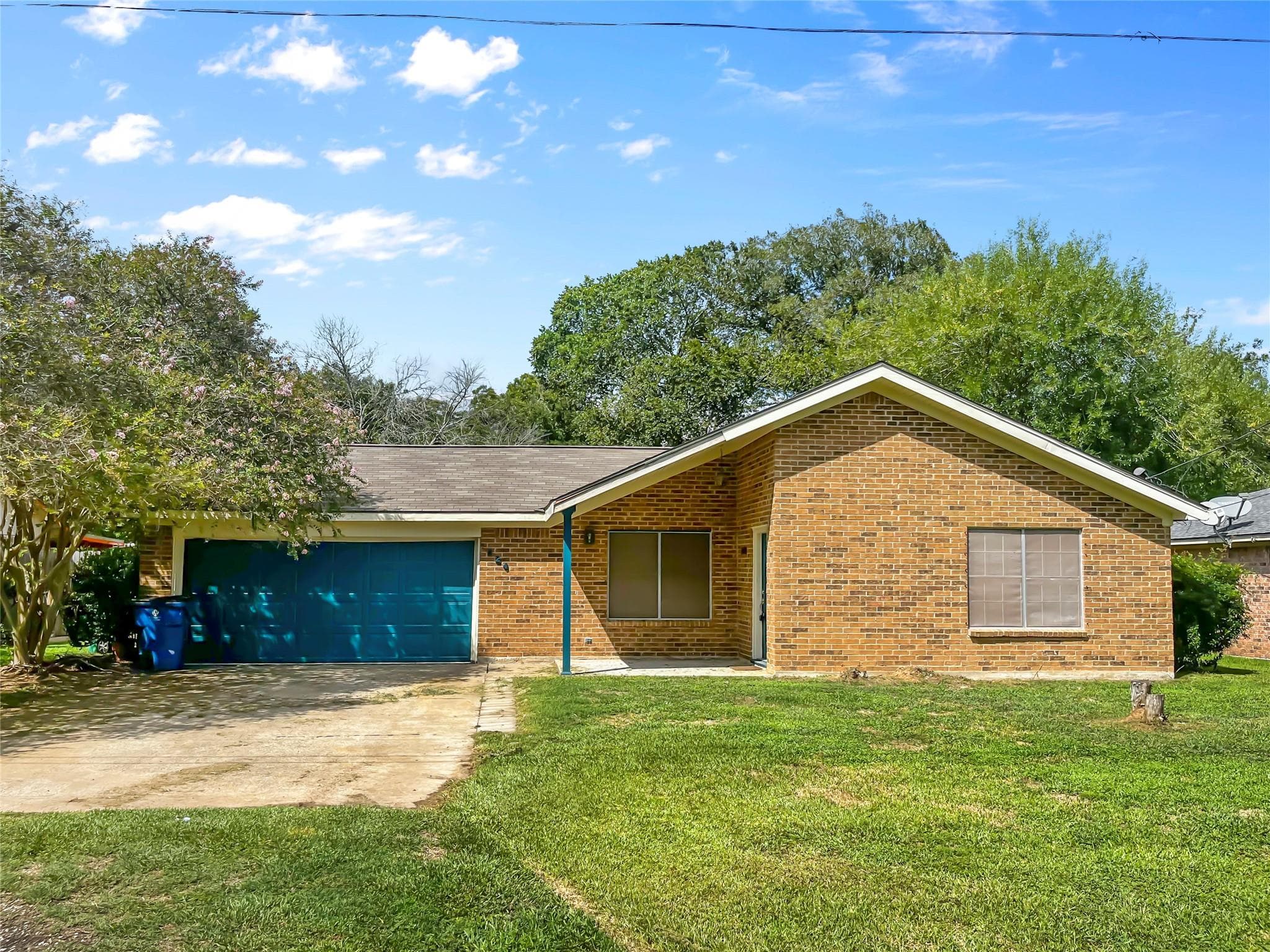 624 Alamo St