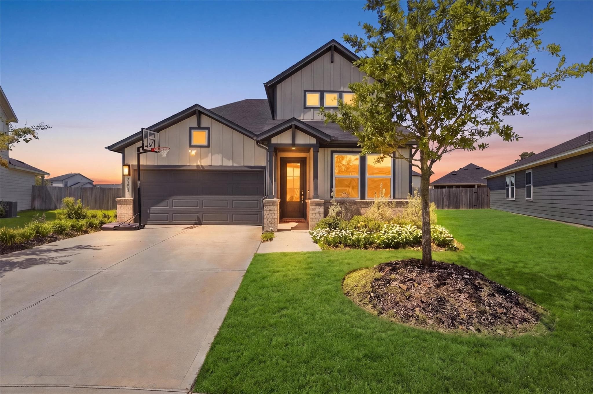 7303 Bristlegrass Colony Ct