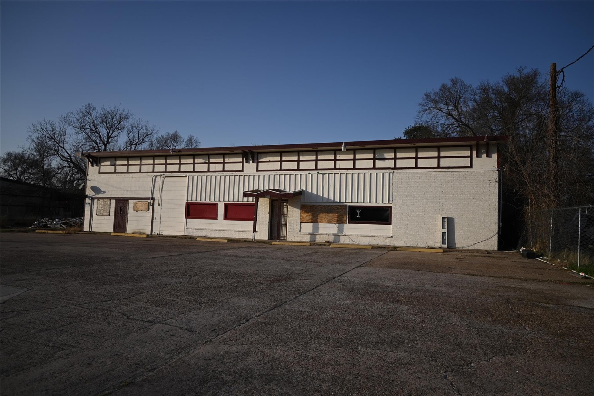 4609 Laura Koppe Rd