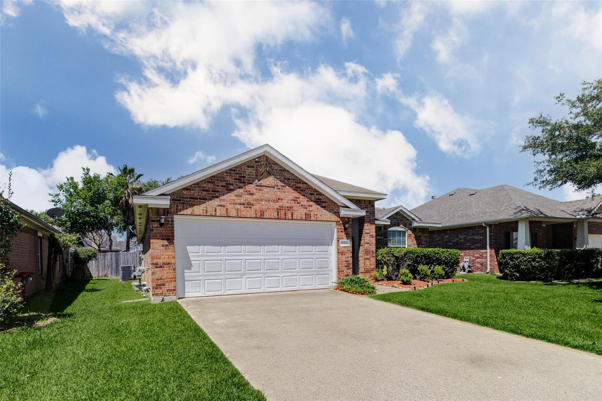7326 Wimberly Oaks Ln