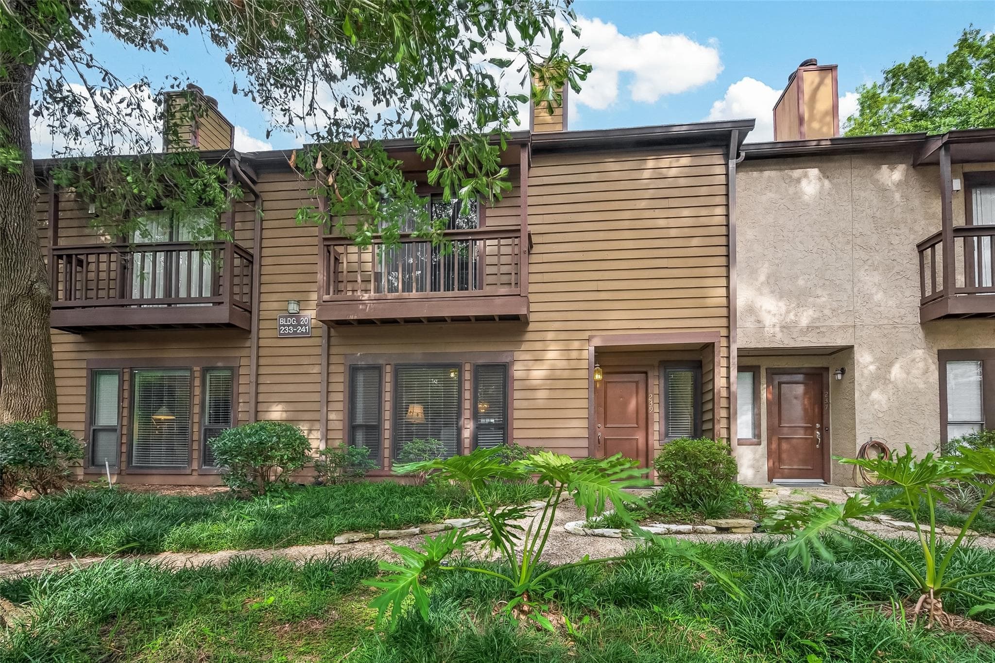 11711 Memorial Dr Apt 239