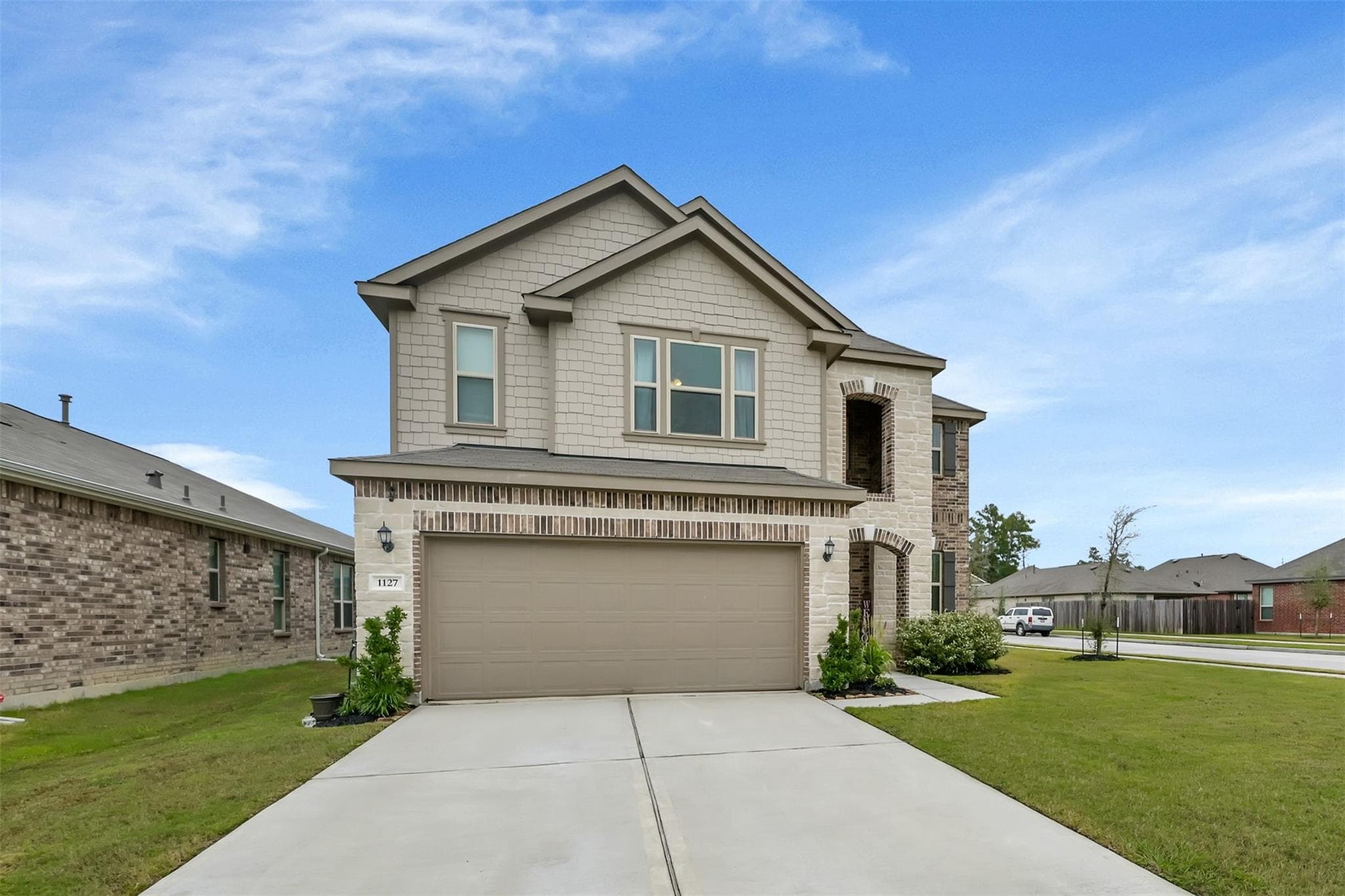 1127 Littleton Ct