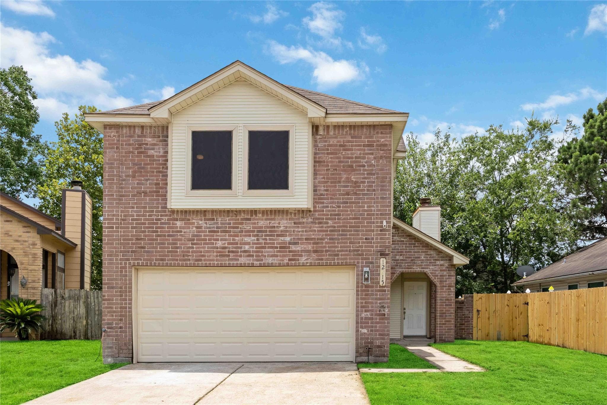 12215 Cardston Ct