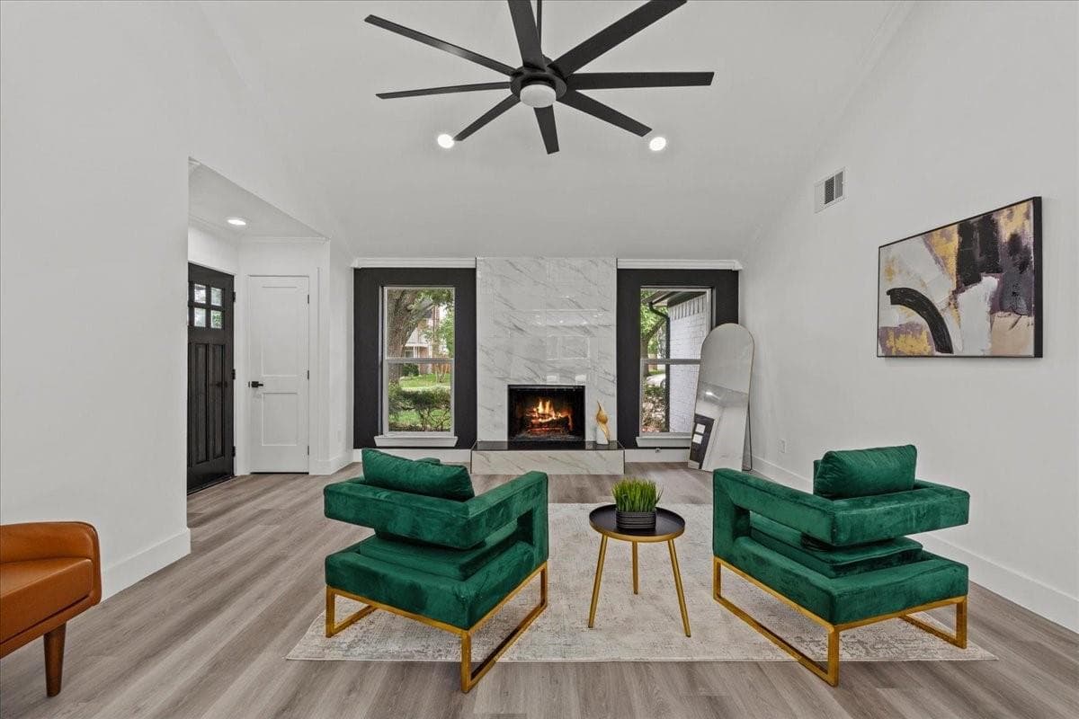 3907 Club Valley Dr
