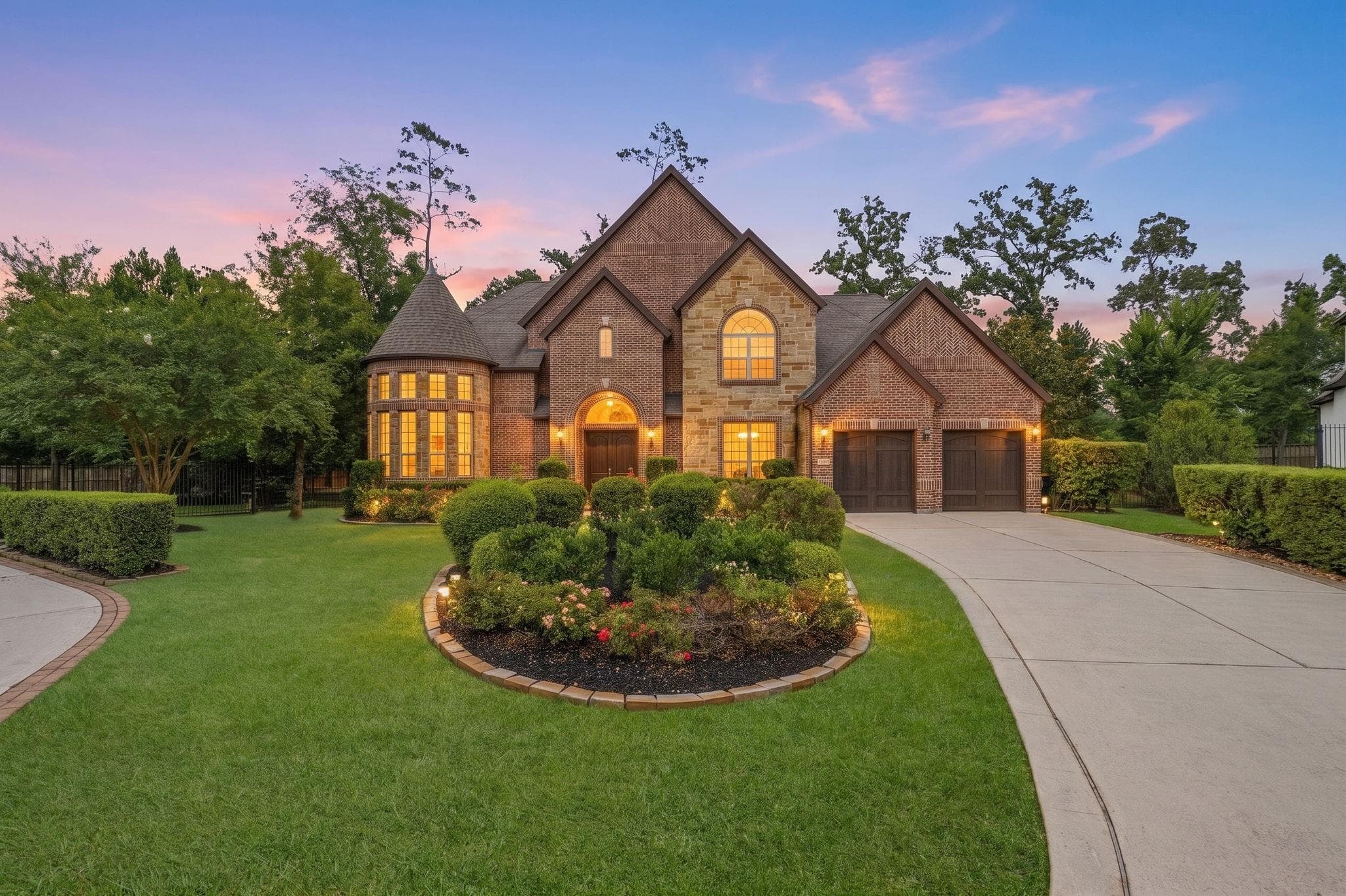 10 Coronet Ridge Ct