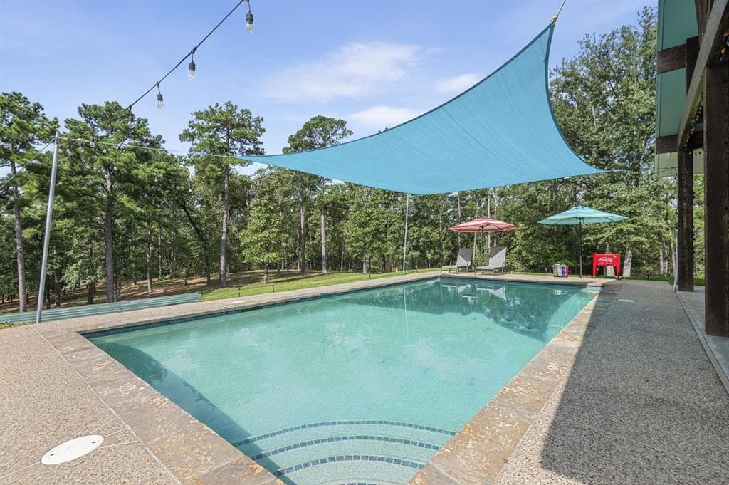 794 County Road 3345
