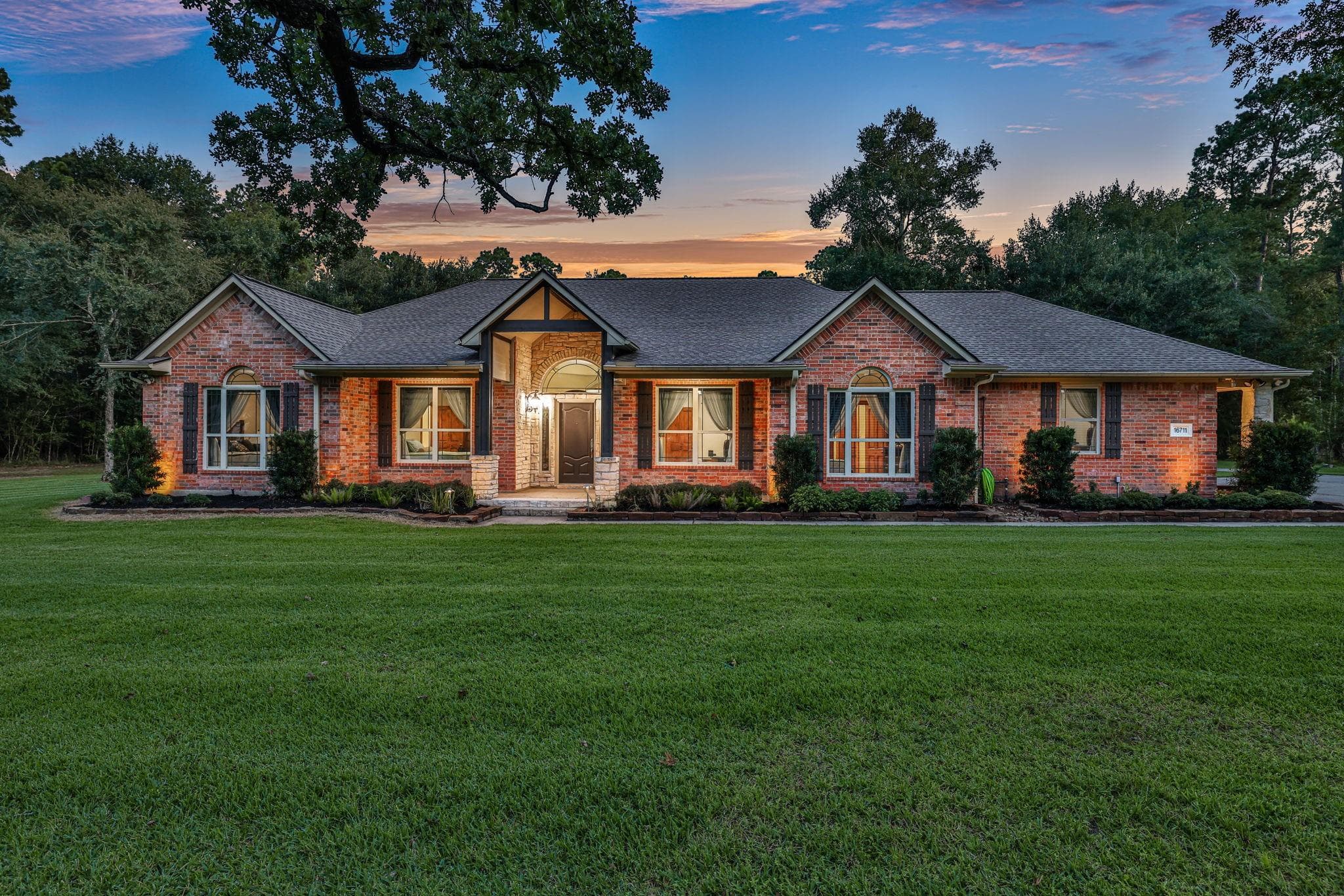 Main property image