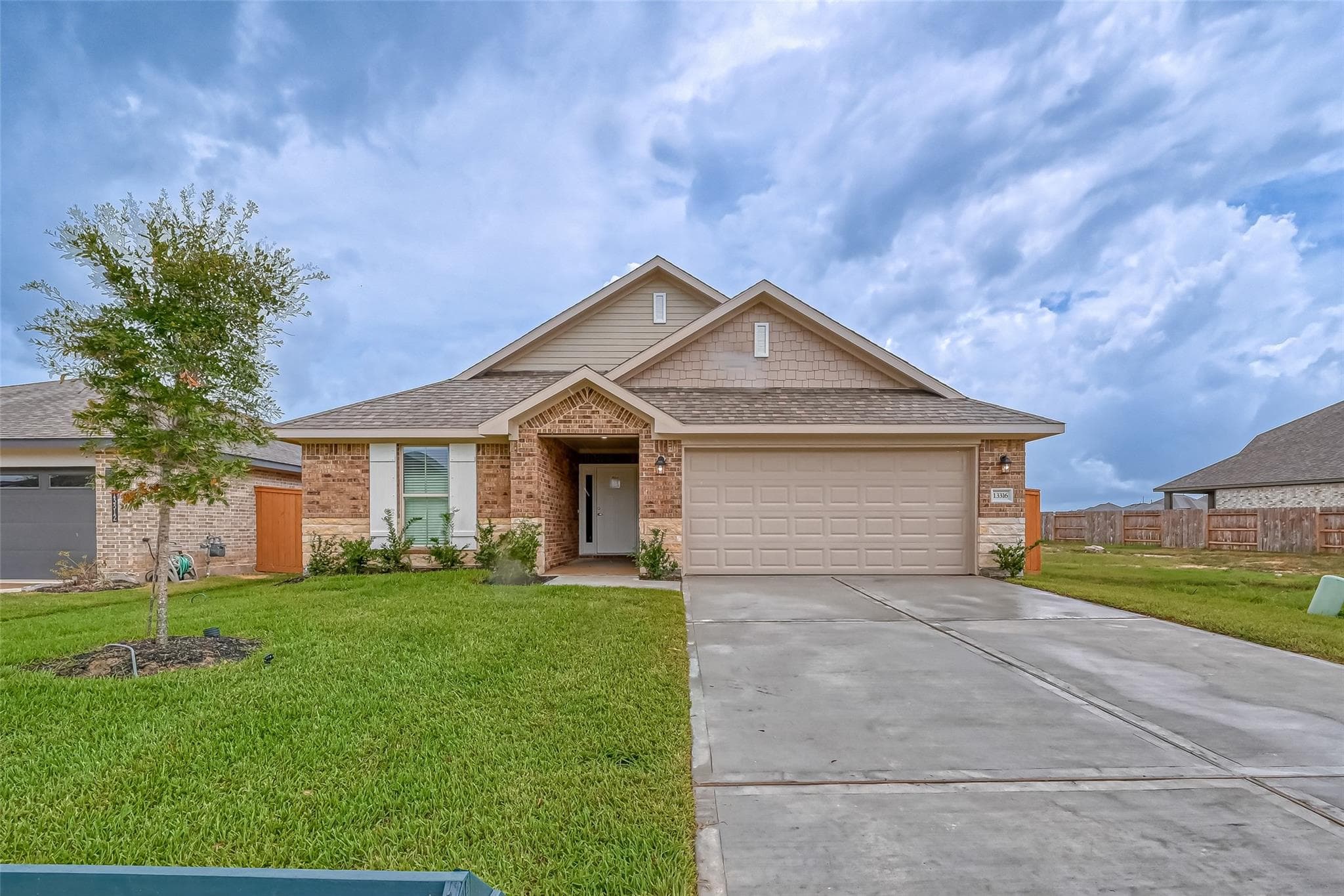 13316 Diamond Reef Ln