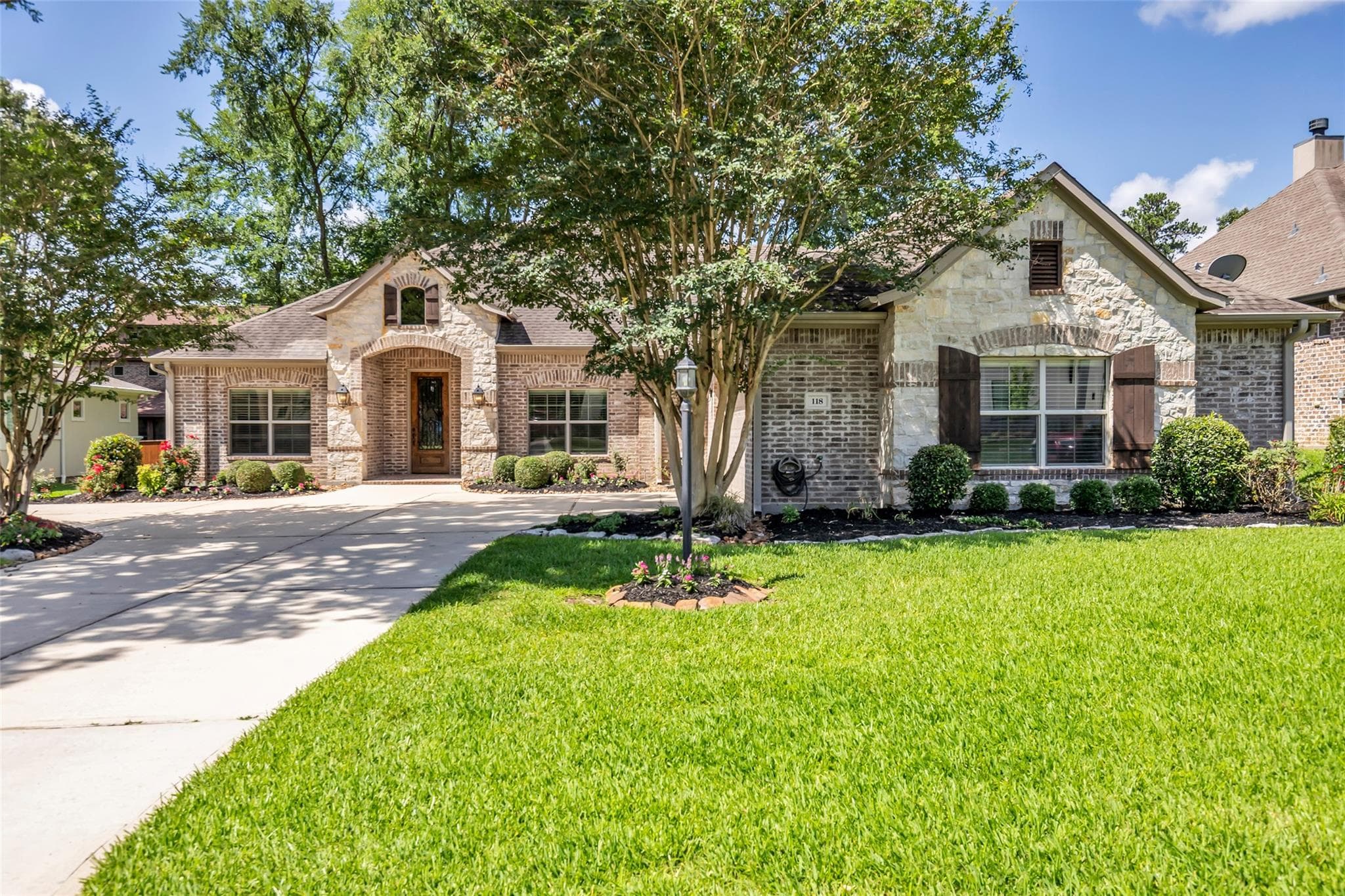118 Pine Bluff Dr
