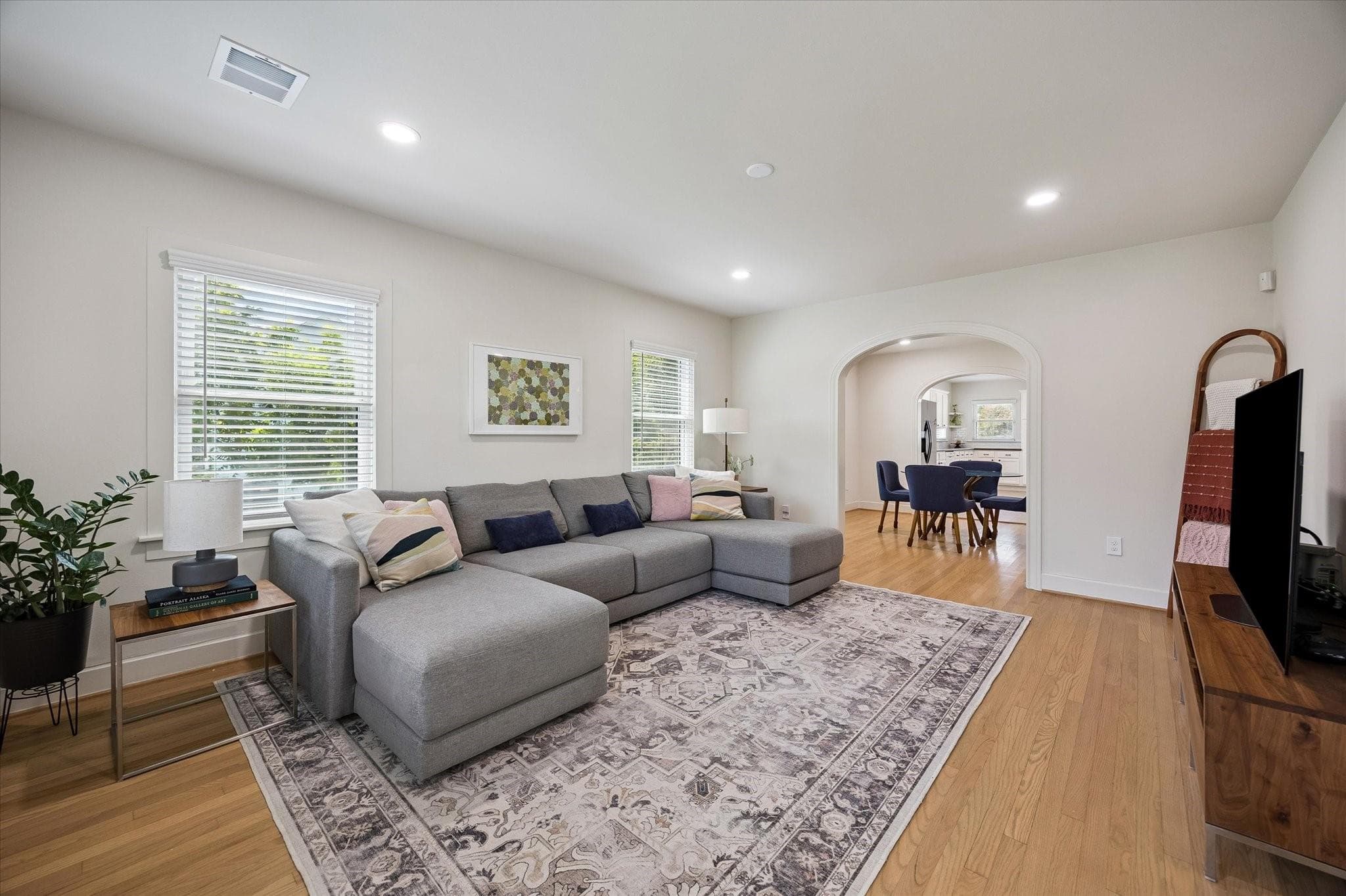 Gallery image 4