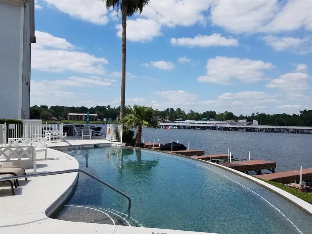 168 Lake Point Blvd Unit C103