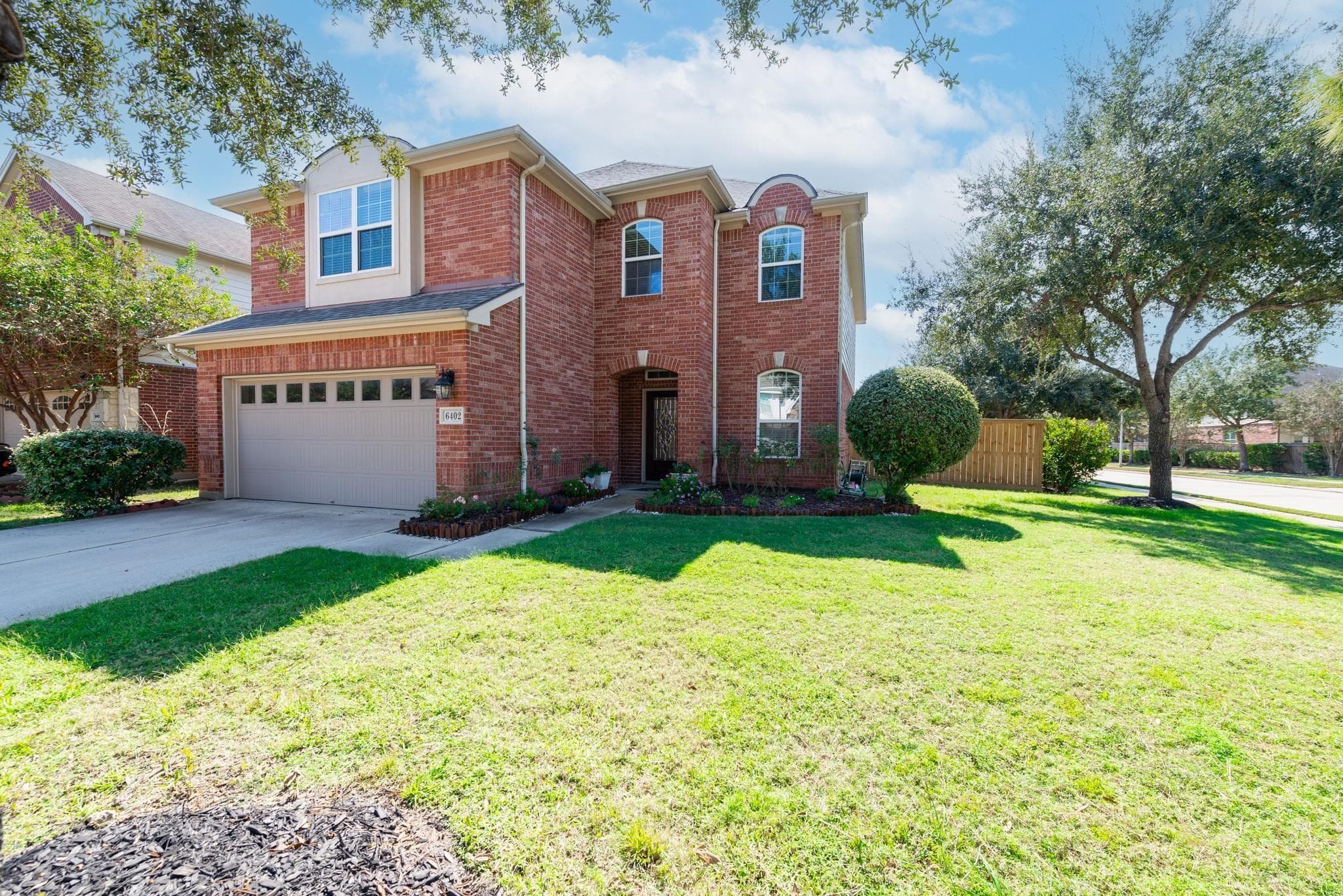 6402 Addlestone Ridge Ln
