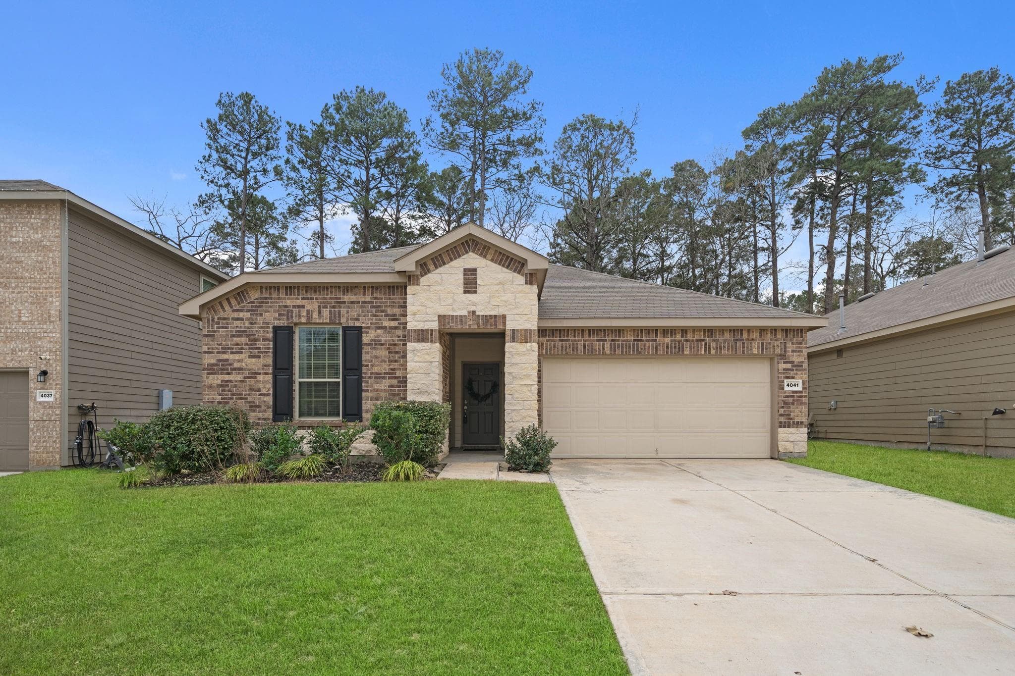 Main property image