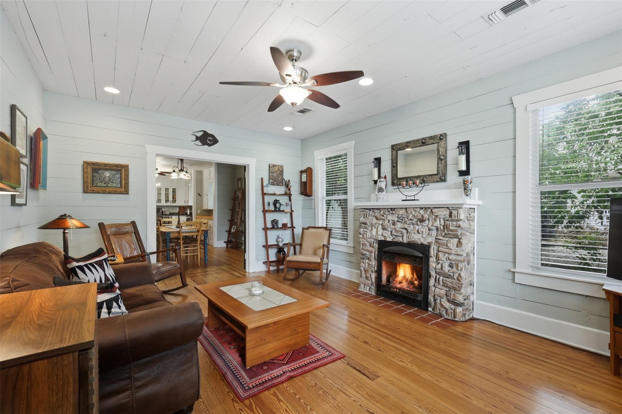 Gallery image 2