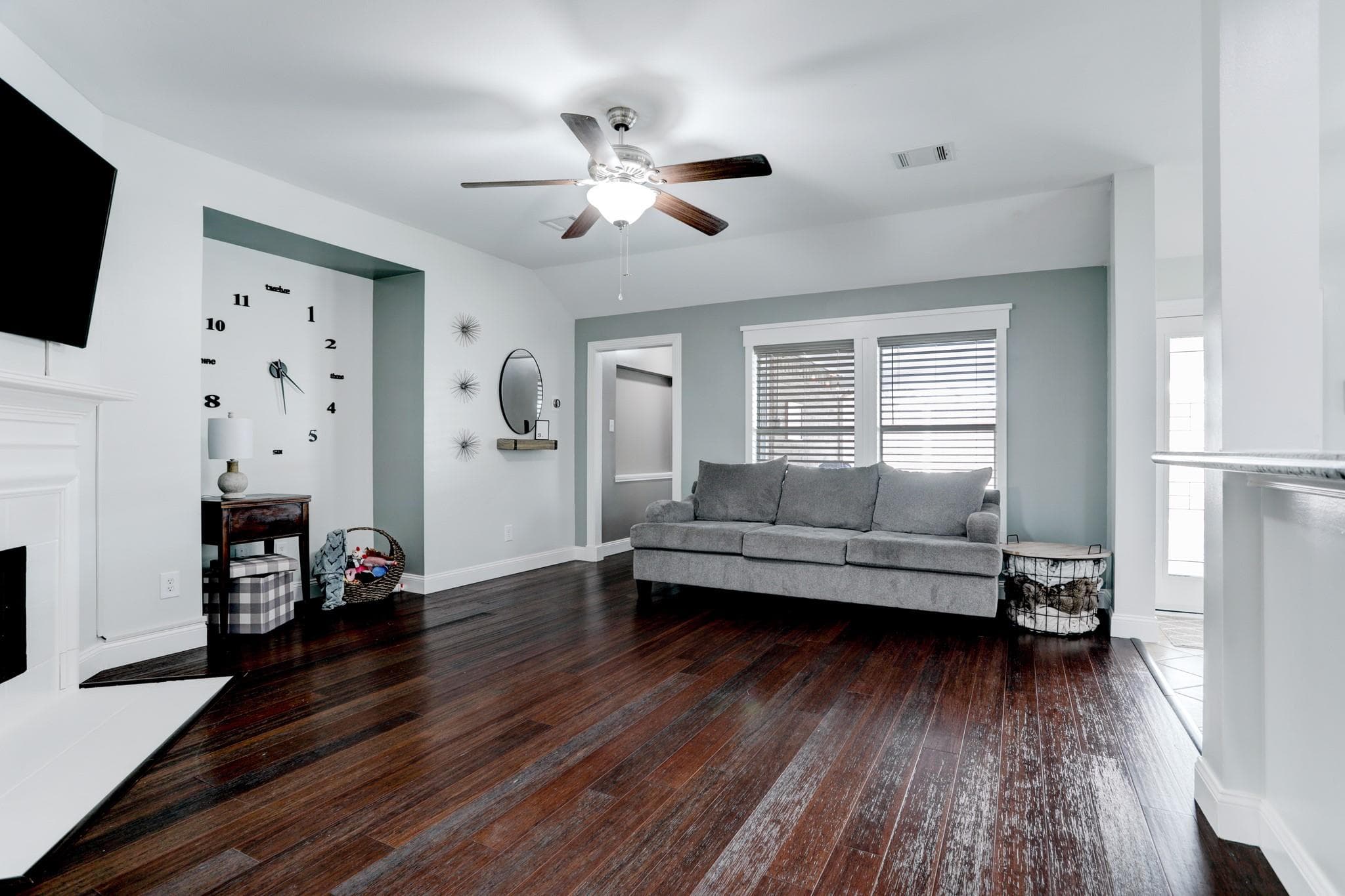 Gallery image 3