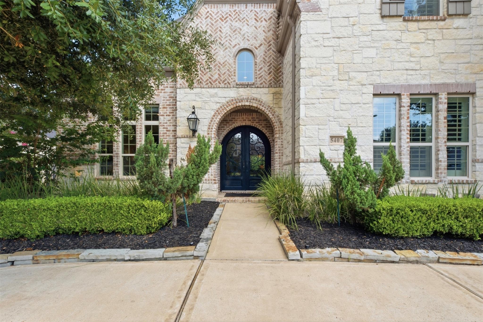 Gallery image 4