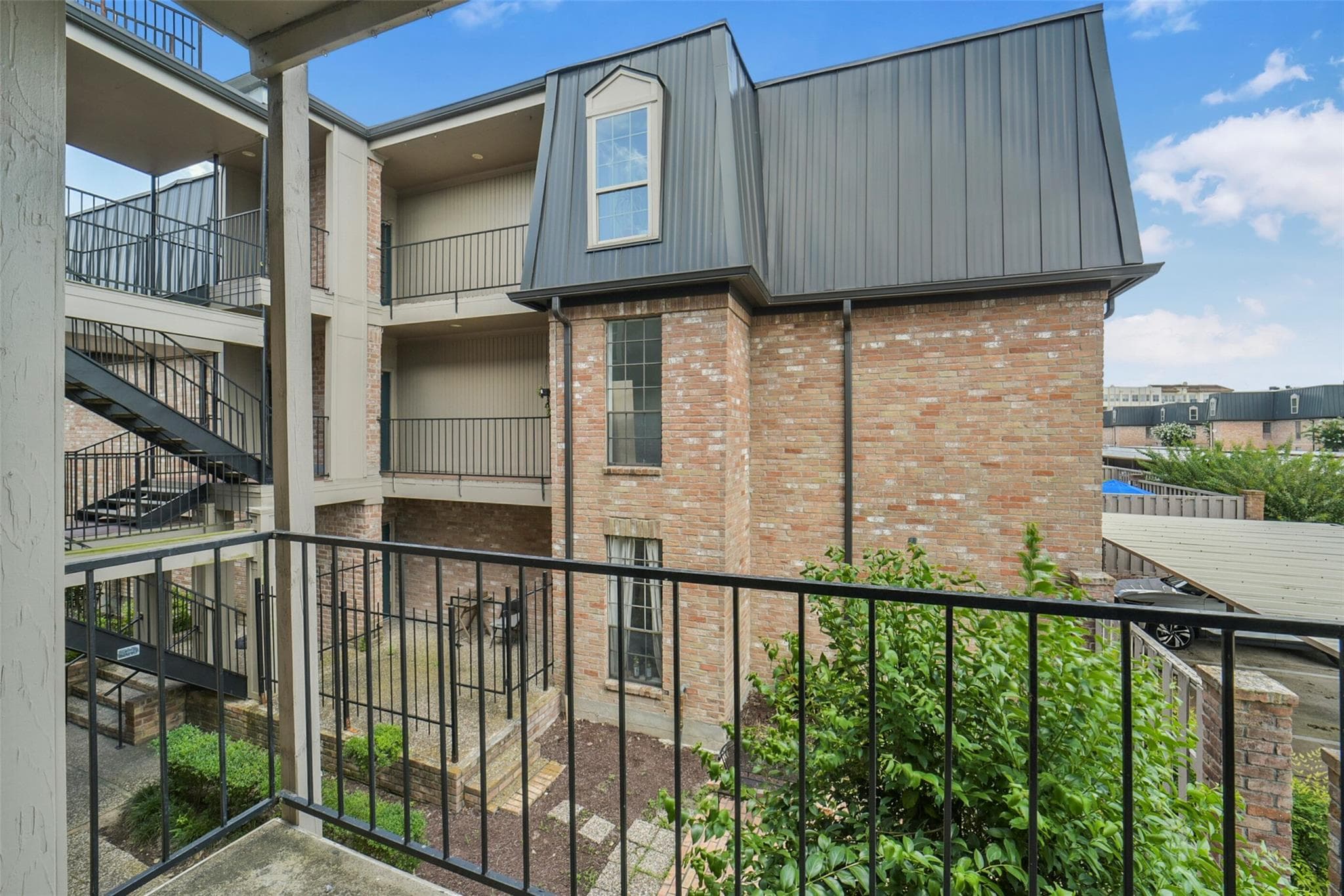 2400 N Braeswood Blvd Apt 213