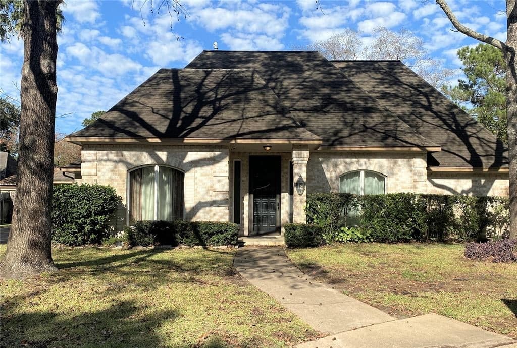 Main property image