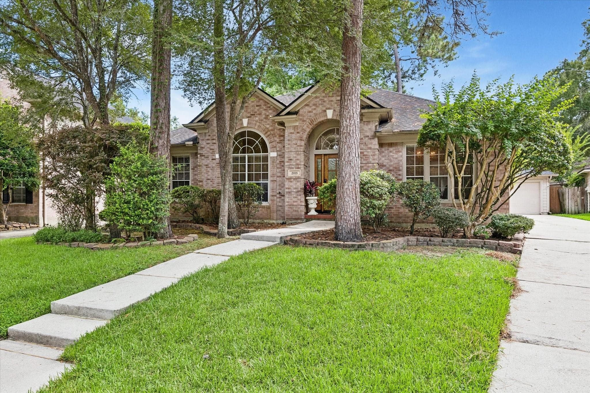 2935 Laurel Mist Ct