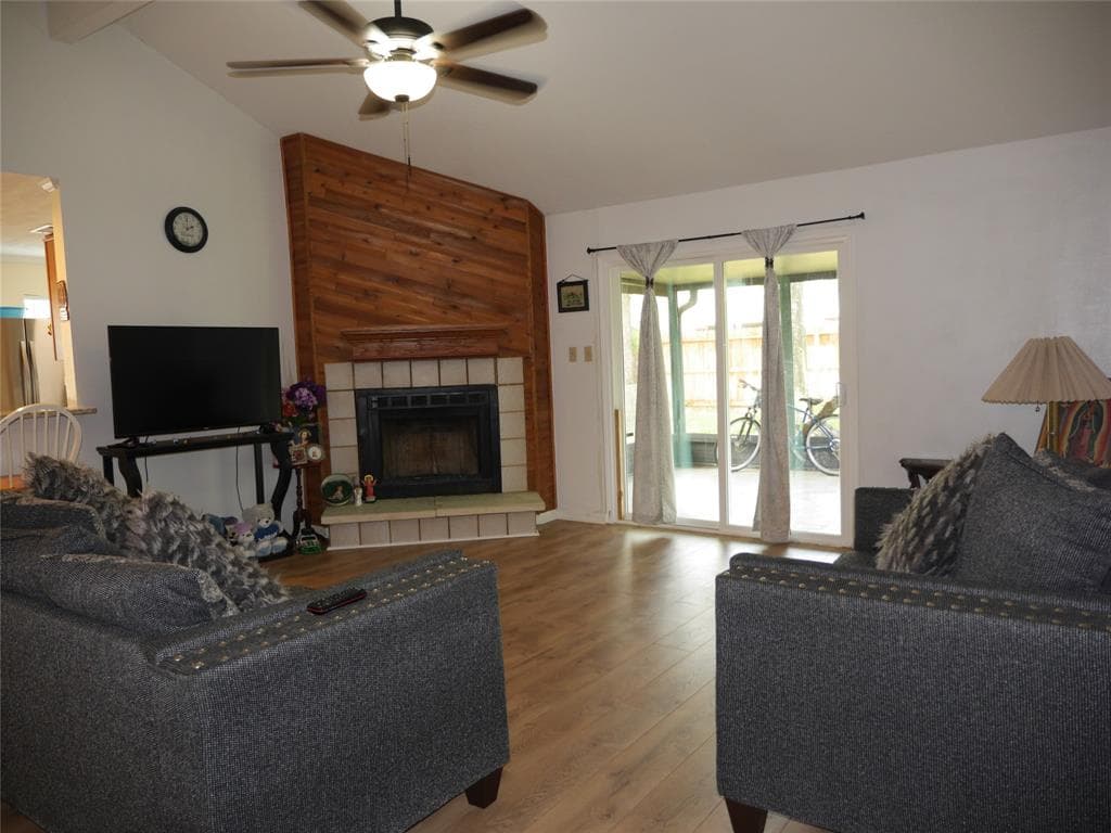 Gallery image 3
