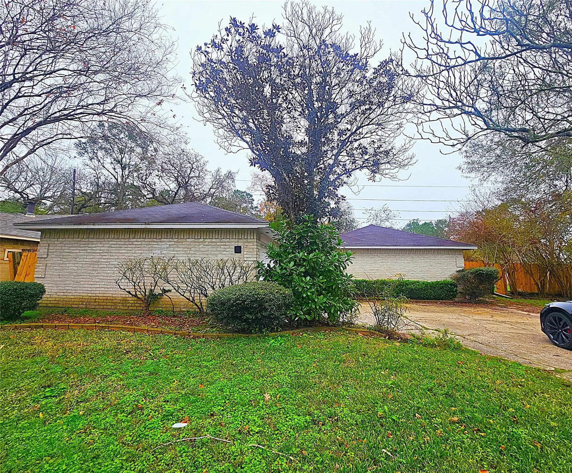 6402 Barrygate Dr