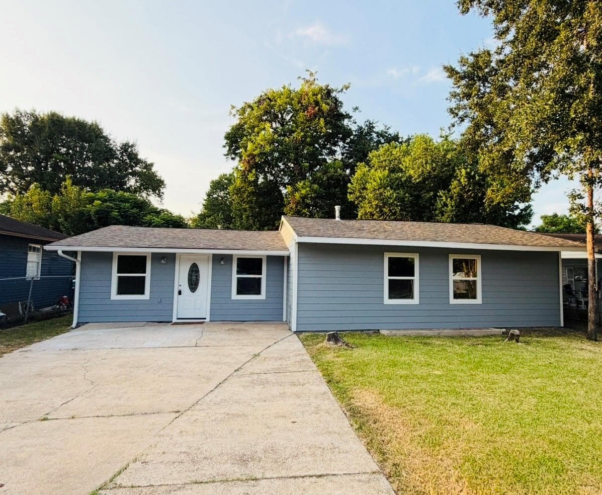 7115 Palmetto St