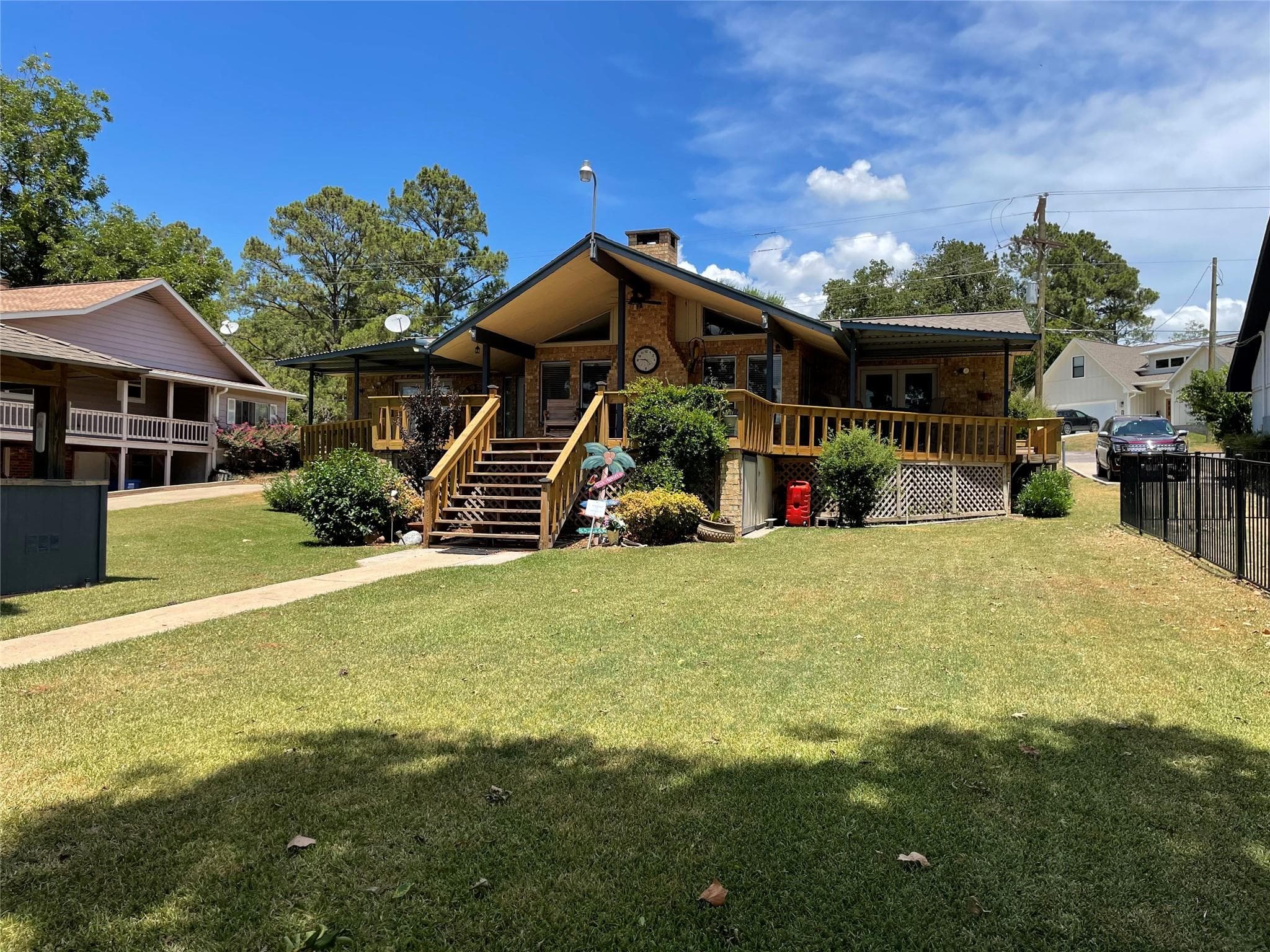 Main property image