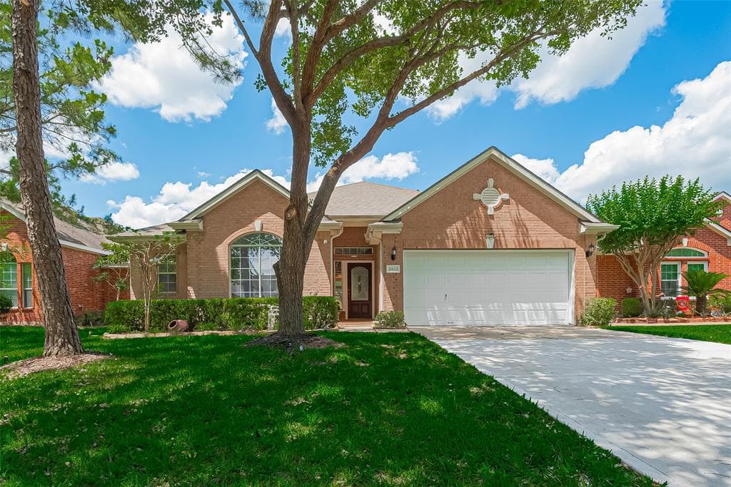 21122 Lilac Meadows Ln