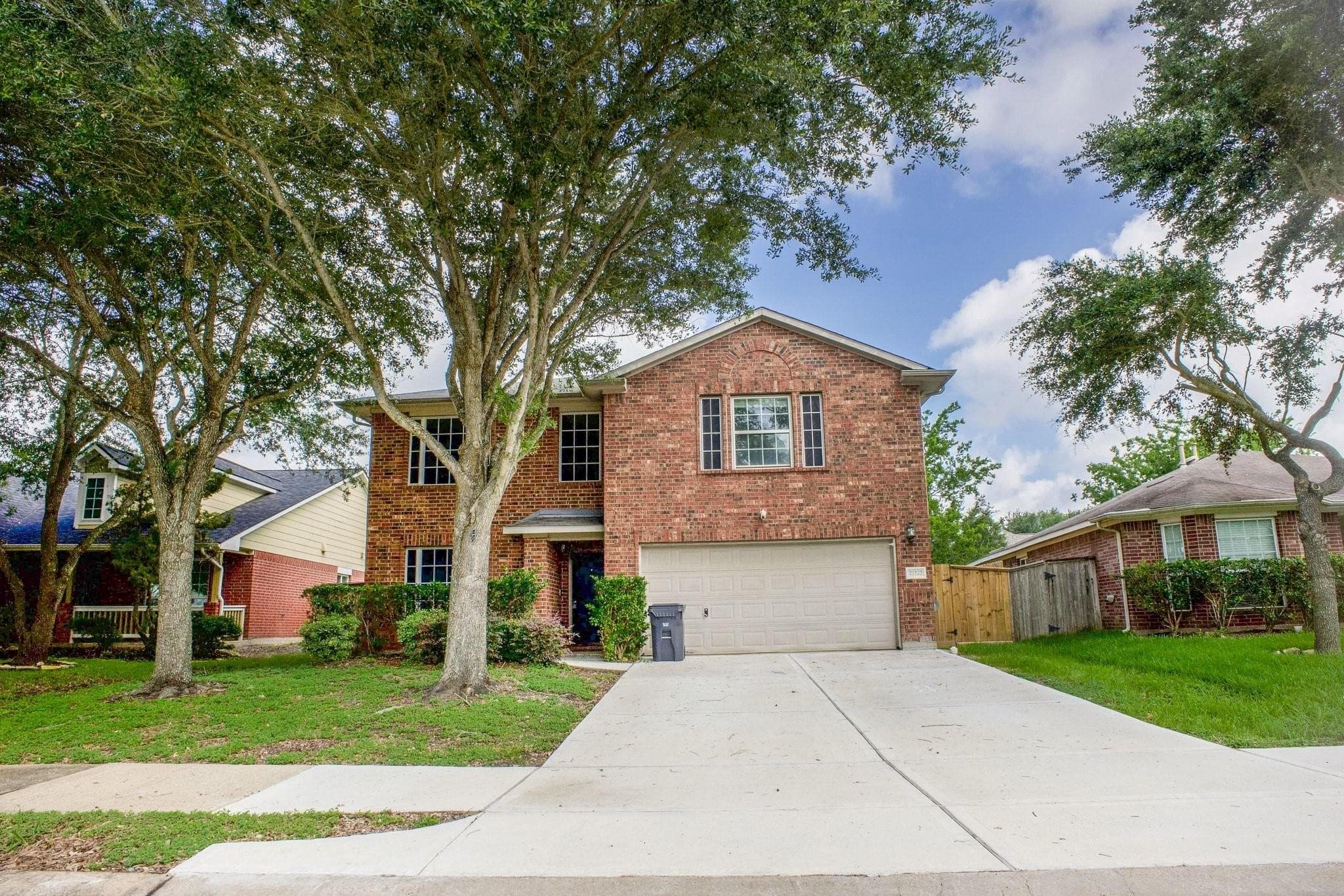 21122 Amber Crossing Dr