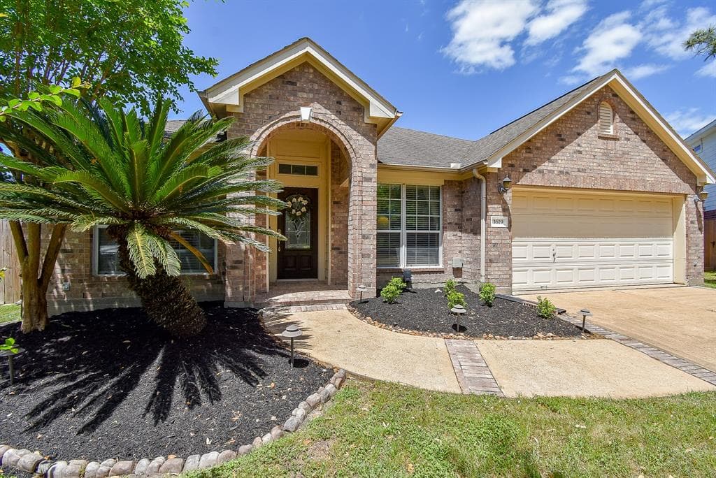 1619 Anna Mills Ct