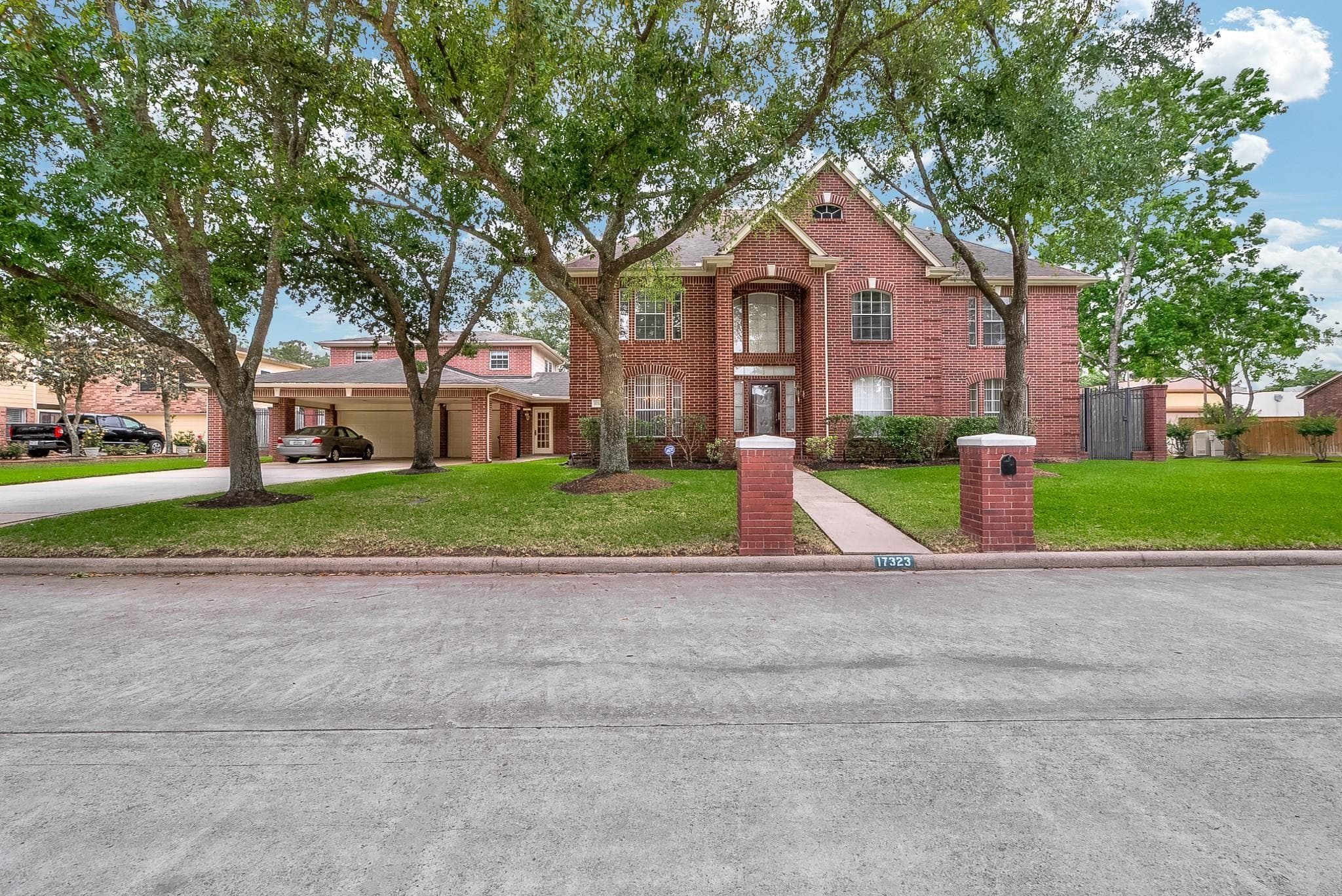 17323 Jackson Pines Dr