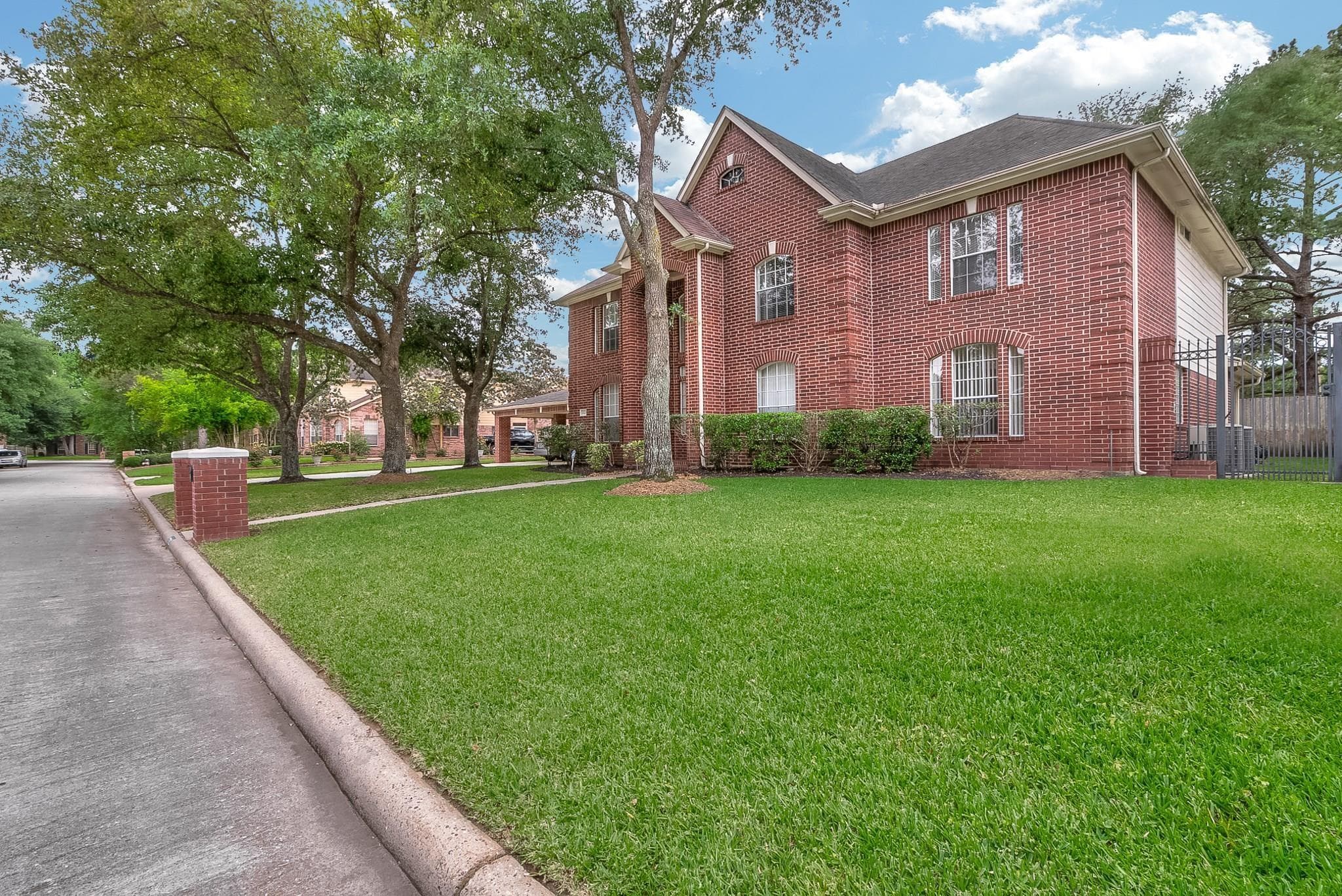 Gallery image 2