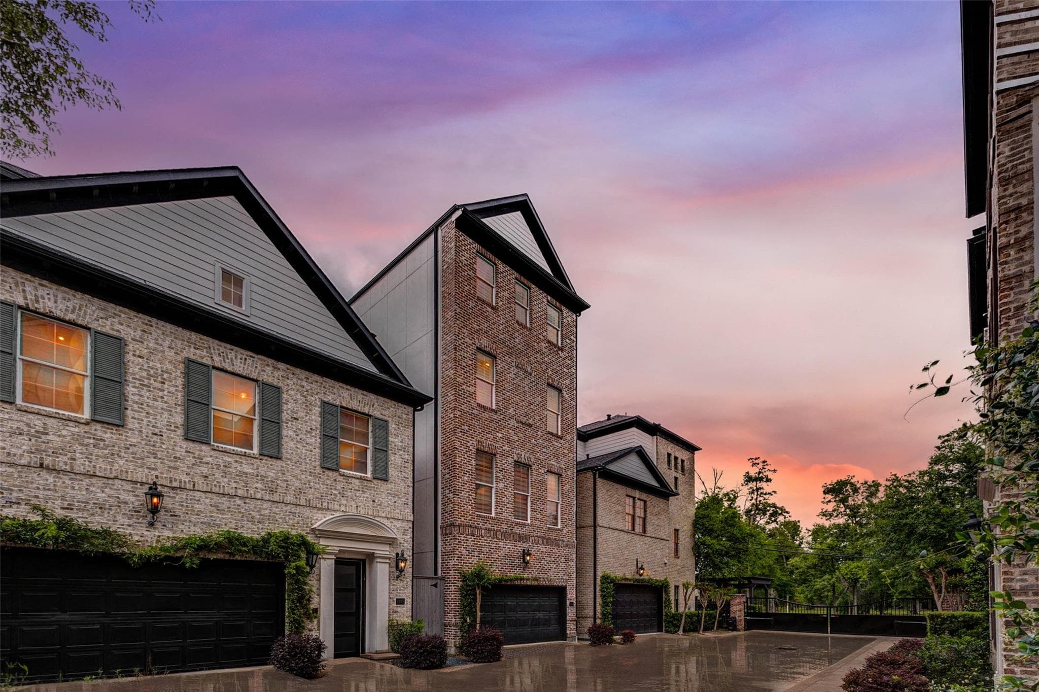 1323 Hunters Meadow Ln