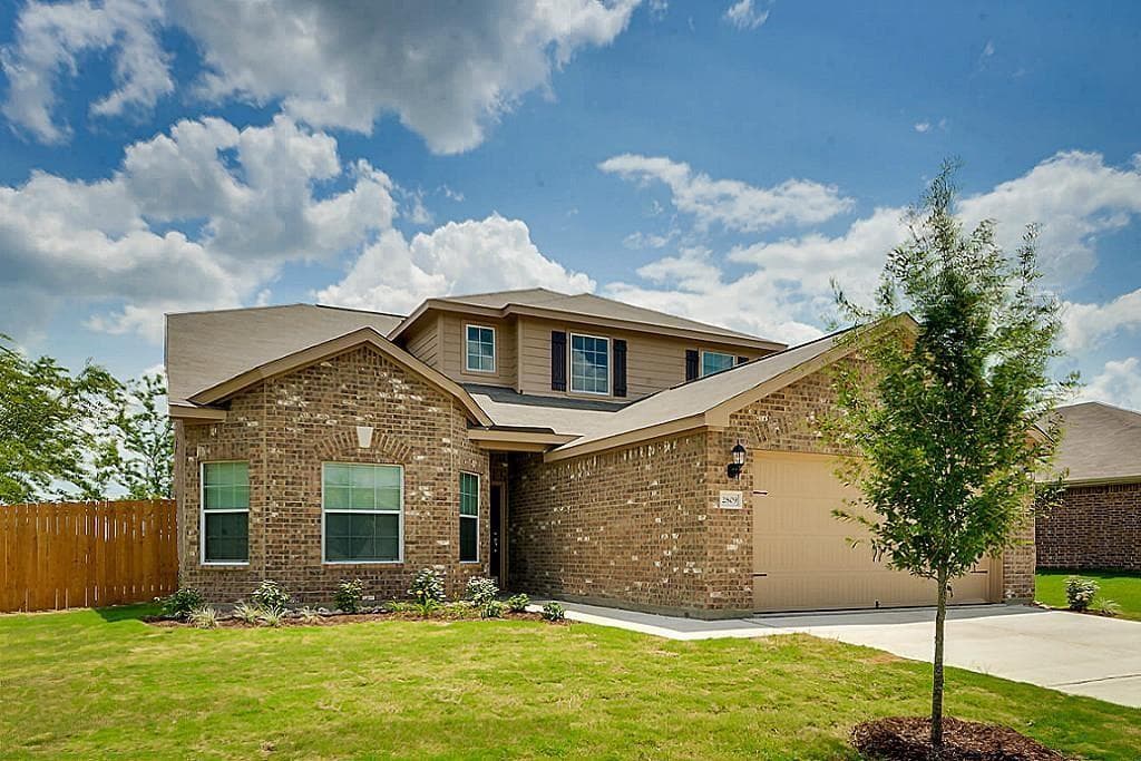 2023 Heath Ridge Ln