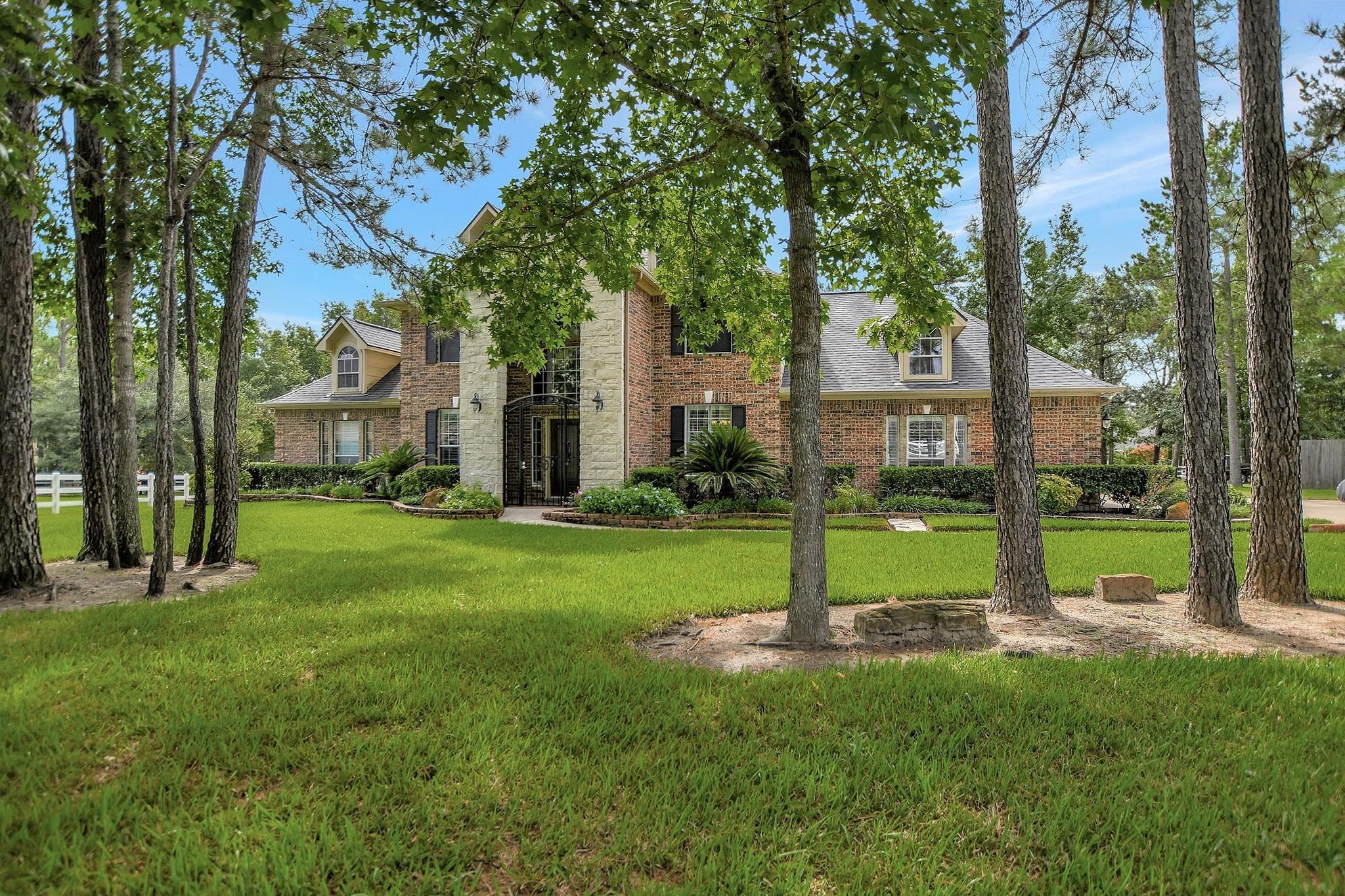 33302 Acorn Ct