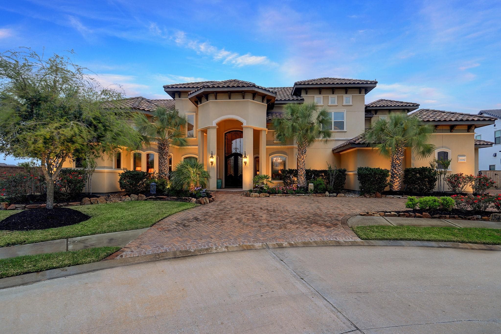 Main property image