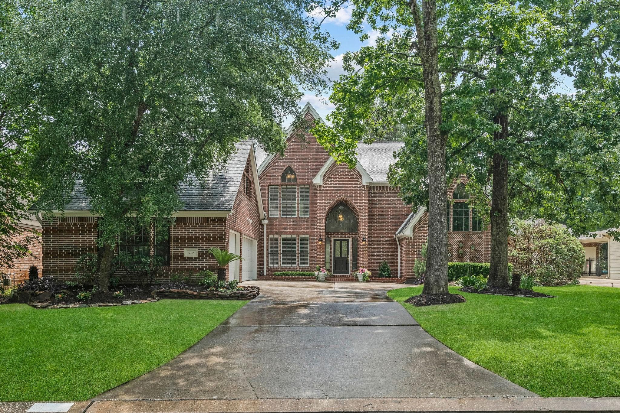 27 Grey Finch Ct
