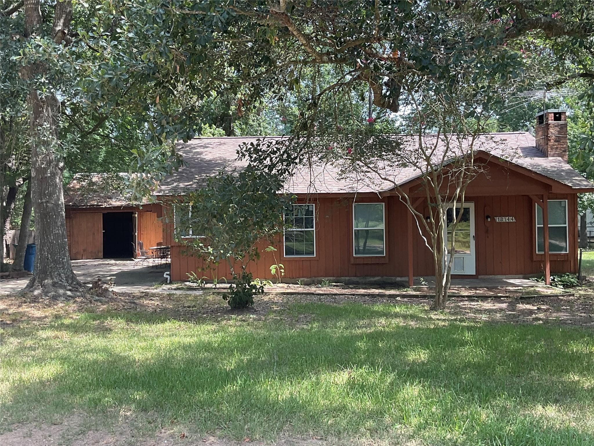 18144 Lark Ln