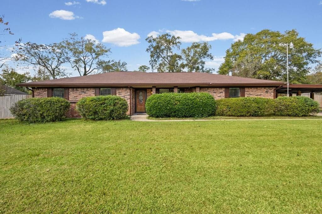 5263 Old Highway 87