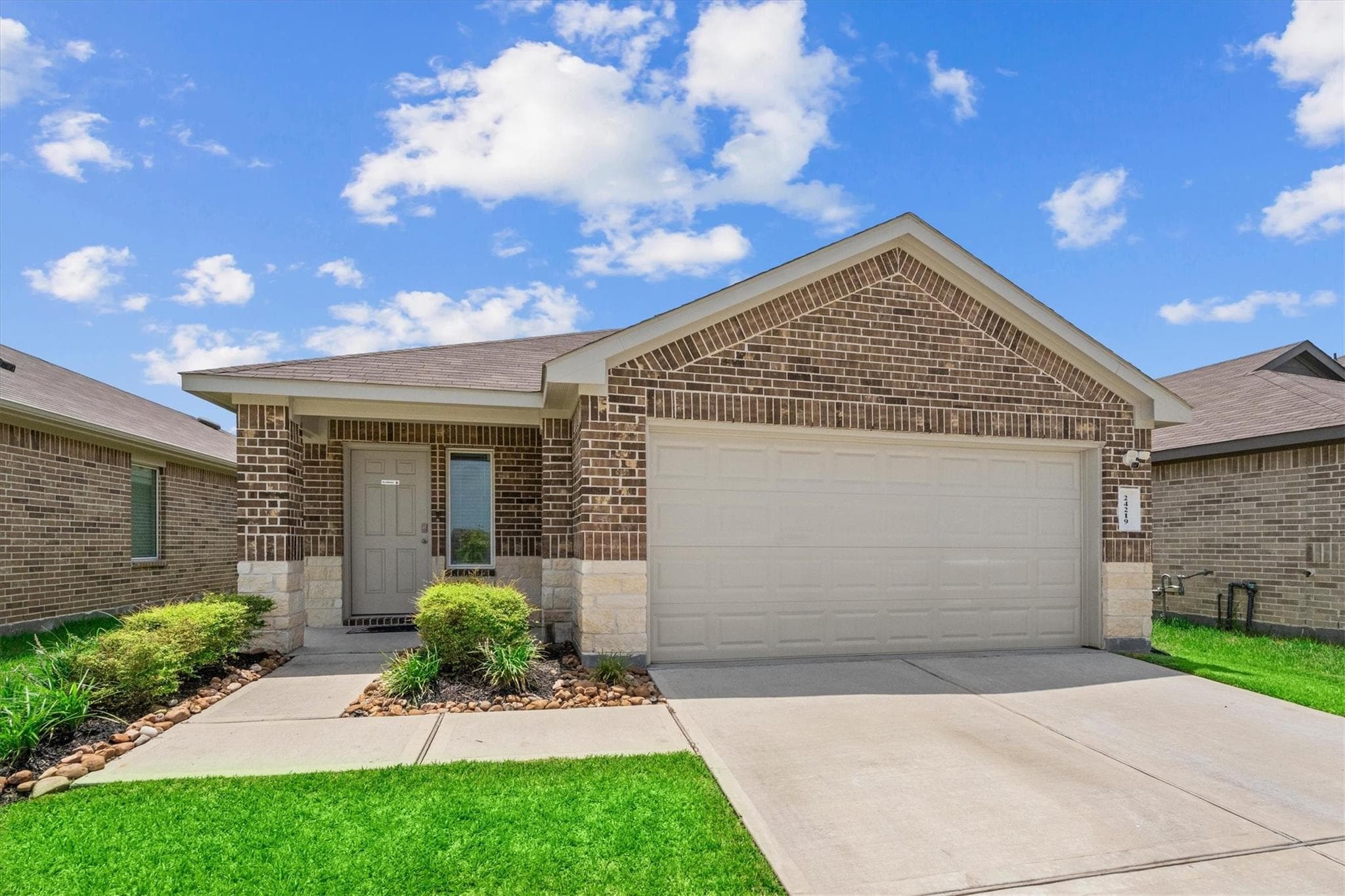 24219 Oriole Summit Dr