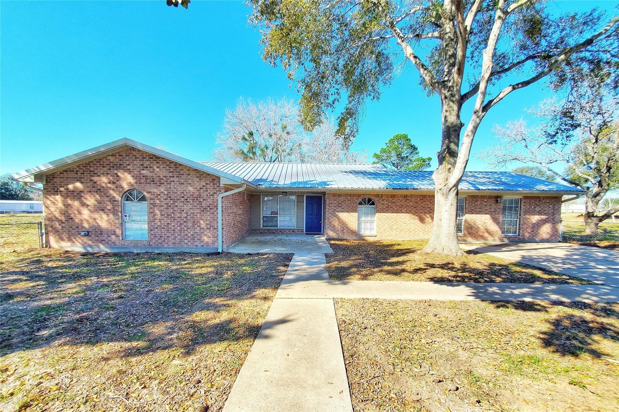 37438 Meadowview Dr