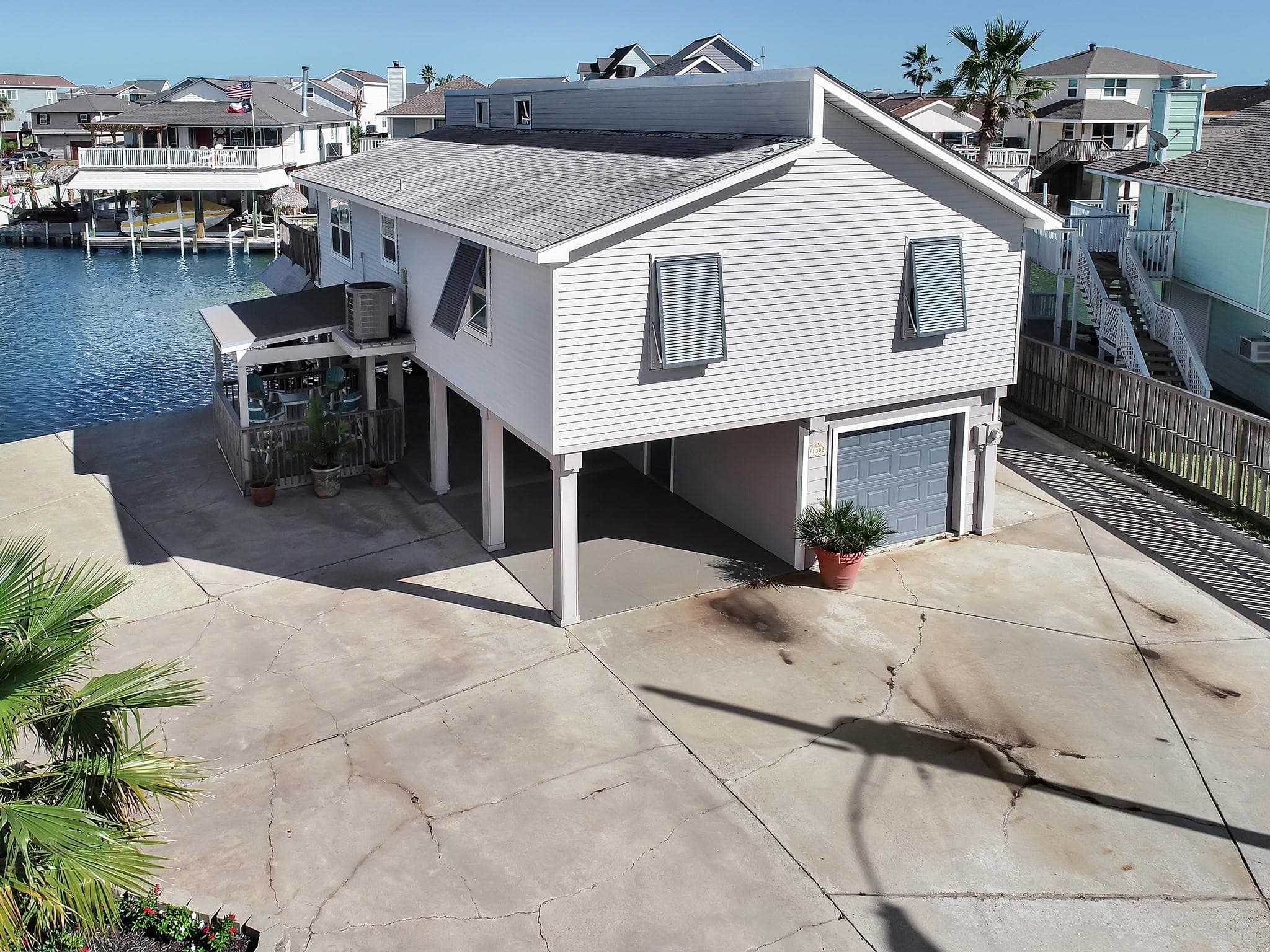 1302 Coral Way