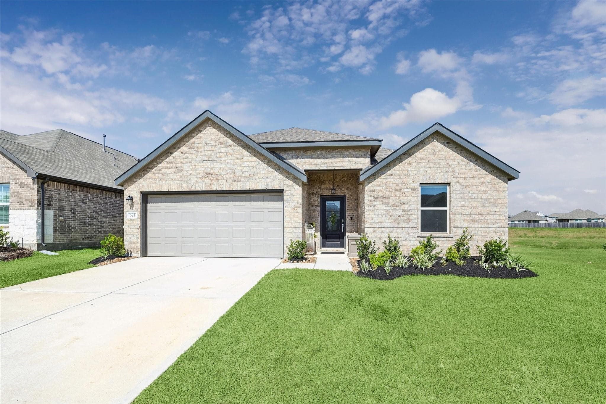 573 Bluebell Maiden Ct