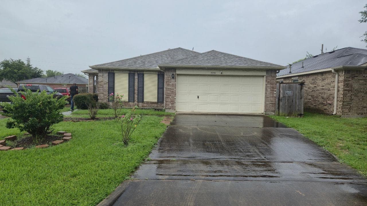 5250 Park Village Dr